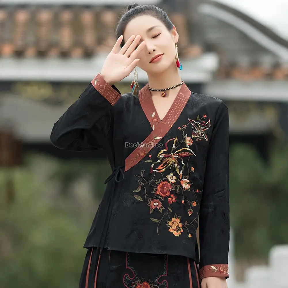 2023 китайский национальный стиль v-образный вырез с длинным рукавом вышивка атласная жаккардовая юбка в китайском стиле женская блузка ханьфу в стиле ретро топ T001
