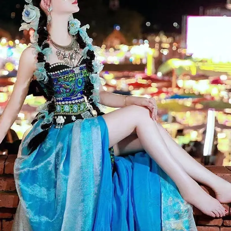 2023 Новое платье принцессы Хани вышивка грудь протирание свежее и изысканное темпераментное длинное платье