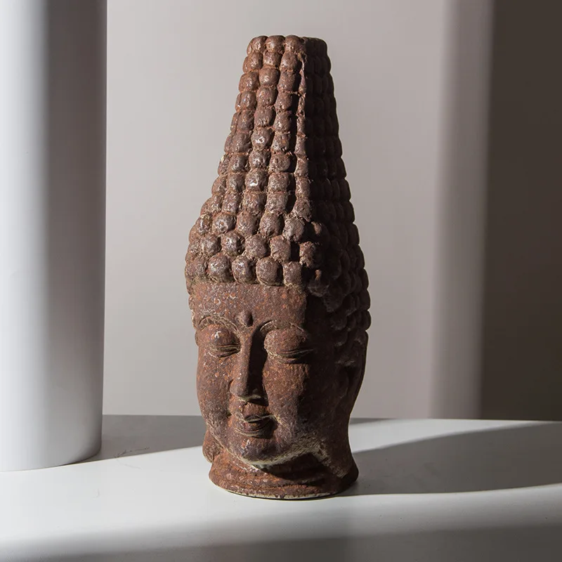 Античная статуя головы Будды Архаизированный аксессуар в стиле дзен Восточноазиатский декор комнаты Современный домашний отель Бар Винтажный декоративный орнамент