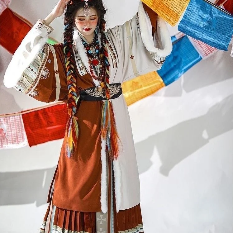 Новые улучшения[Дава Чжуома]Элемент Хань Тибетский стиль самолет рукав талия 100 складка юбка Ханьфу женская осень и зима